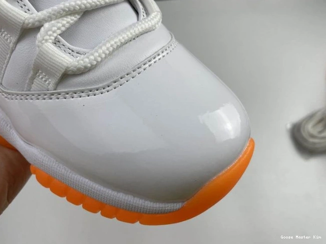LOW 11 BRIGHT CITRUS JORDAN AIR RETRO AH7860-139 0718